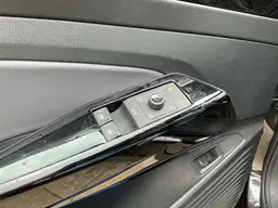 Volkswagen ID.4 - photo 12