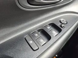 Hyundai i20 - photo 13