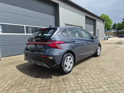 Hyundai i20 - photo 5