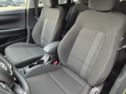Hyundai i20 - photo 11
