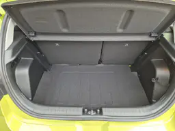 Hyundai i20 - photo 9