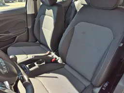 Skoda Fabia - photo 11