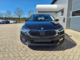 Skoda Fabia - photo 7