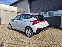 Hyundai i20 - photo 3