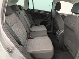 Volkswagen Tiguan - photo 10