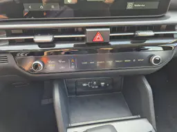 Kia Sportage - photo 21