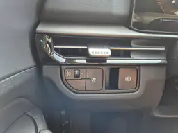 Kia Sportage - photo 11
