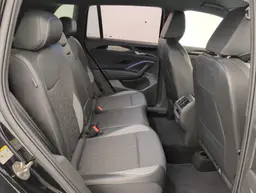 Volkswagen Tiguan - photo 9