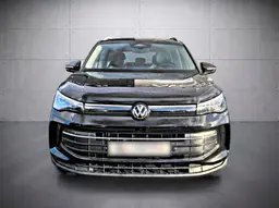 Volkswagen Tiguan - photo 2