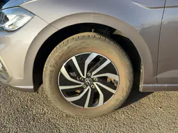 Volkswagen Polo - photo 9