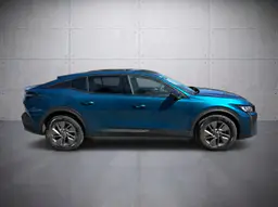 Peugeot 408 - photo 4
