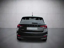 Skoda Fabia - photo 6