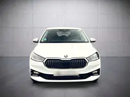 Skoda Fabia - photo 2