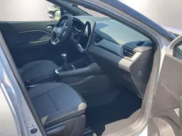Renault Captur - photo 23