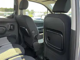 Citroen Berlingo - photo 26
