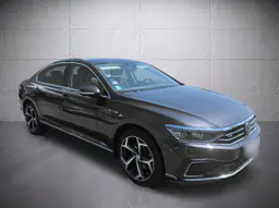 Volkswagen Passat - photo 3