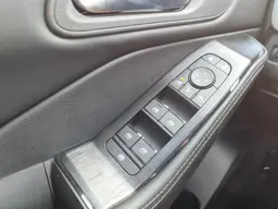 Nissan X-Trail - photo 13