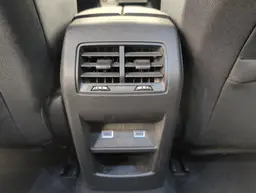 Peugeot 308 - photo 13