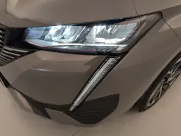 Peugeot 308 - photo 24