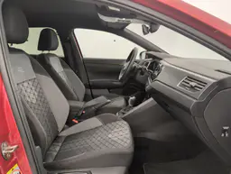 Volkswagen Polo - photo 1