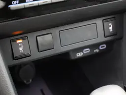 Toyota Yaris - photo 29