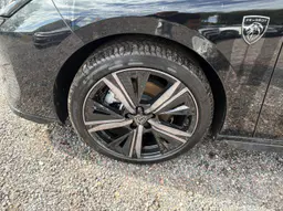 Peugeot 308 - photo 9