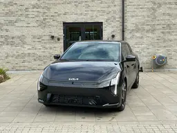 Kia EV4 - photo 1