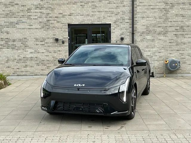 Kia EV4