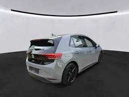 Volkswagen ID.3 - photo 3