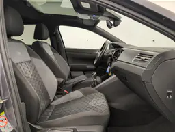 Volkswagen Taigo - photo 9