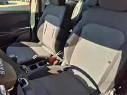 Skoda Fabia - photo 11