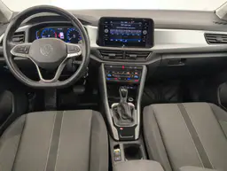 Volkswagen T-Roc - photo 13