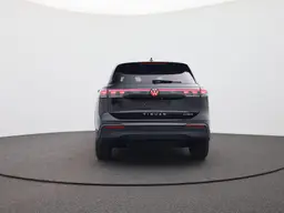 Volkswagen Tiguan - photo 3