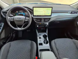 Ford Kuga - photo 10