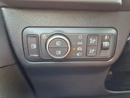 Ford Kuga - photo 17