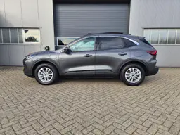 Ford Kuga - photo 1