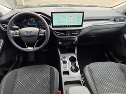 Ford Kuga - photo 10