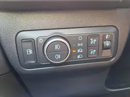 Ford Kuga - photo 17