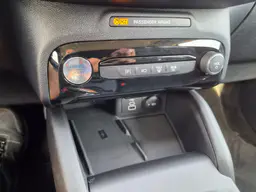 Ford Kuga - photo 28