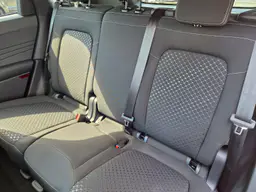 Ford Kuga - photo 14