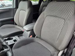 Ford Kuga - photo 13