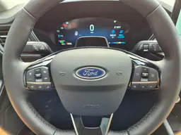 Ford Kuga - photo 18