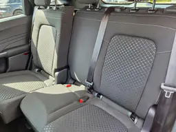 Ford Kuga - photo 14