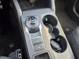 Ford Kuga - photo 27