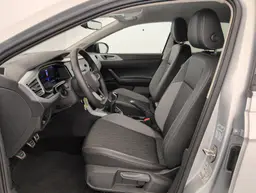 Volkswagen Taigo - photo 16