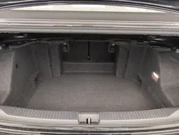 Volkswagen T-Roc - photo 11