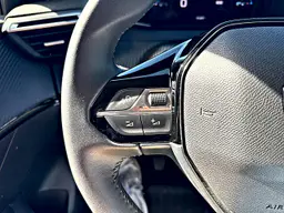 Peugeot 208 - photo 21