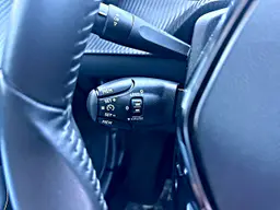 Peugeot 208 - photo 24