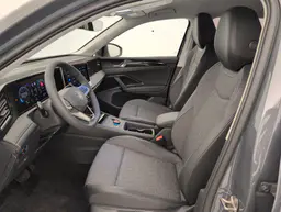 Volkswagen Tiguan - photo 18