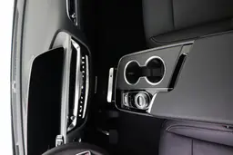 Cadillac Lyriq - photo 12